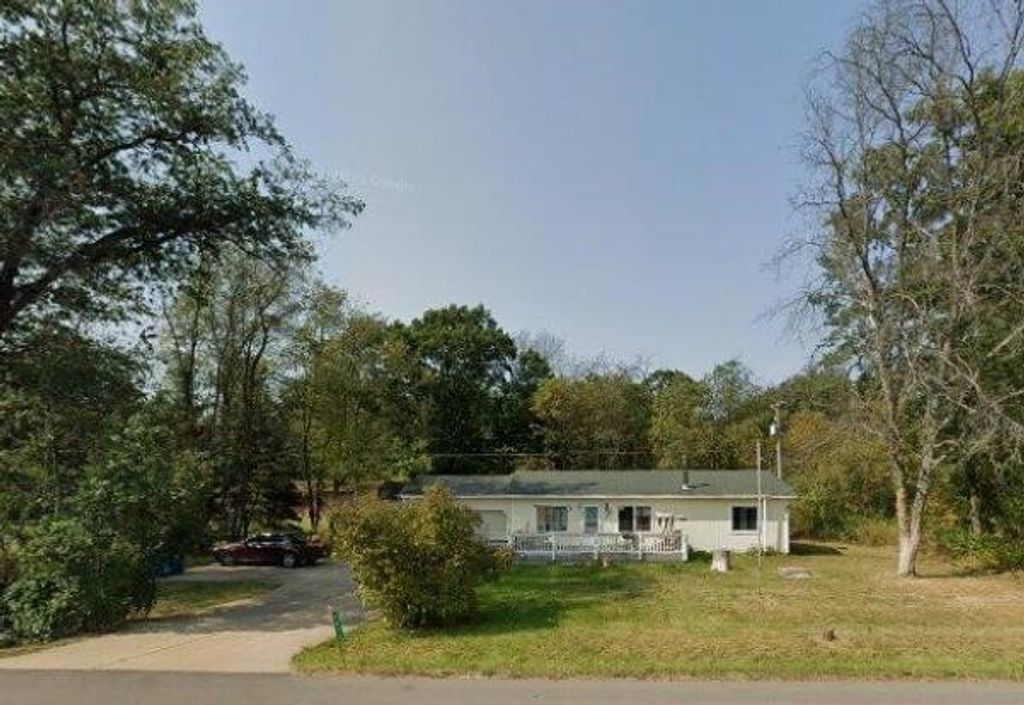 4075 N Markey Rd, Roscommon, MI 48653