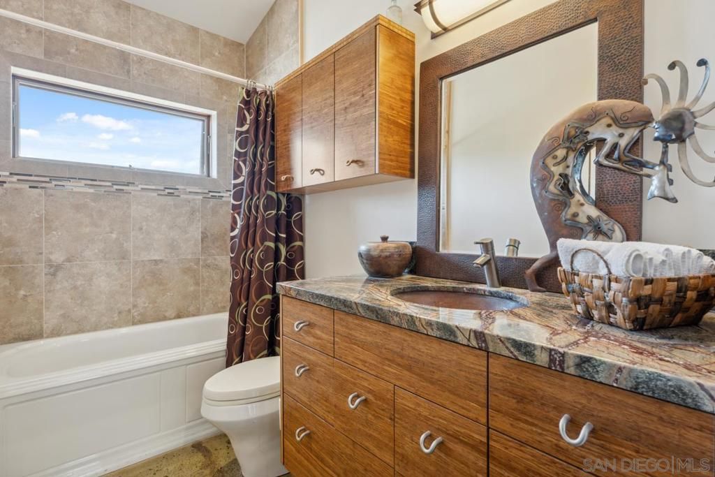 Image 20 of property listing at 16996 Sky Valley Drive, Ramona, CA 92065