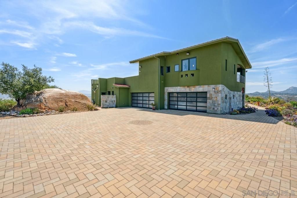 Image 55 of property listing at 16996 Sky Valley Drive, Ramona, CA 92065