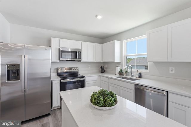 1704 NEBULA LN, Stafford, VA 22554