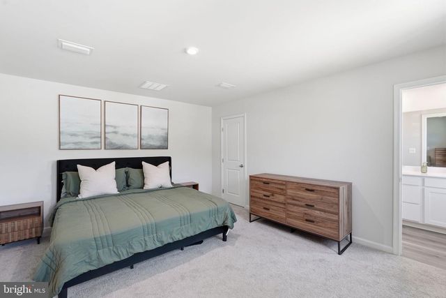 1704 NEBULA LN, Stafford, VA 22554