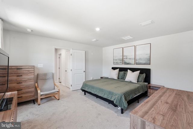 1704 NEBULA LN, Stafford, VA 22554