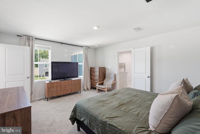 1704 NEBULA LN, Stafford, VA 22554