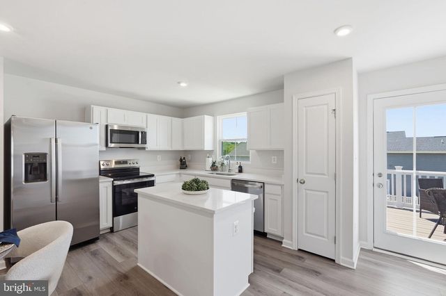 1704 NEBULA LN, Stafford, VA 22554