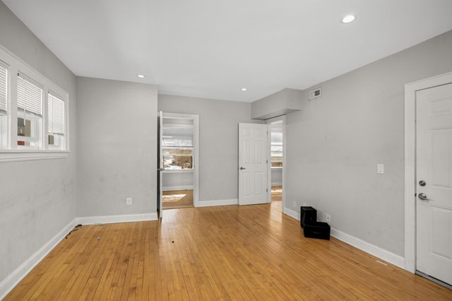 16 W 33rd Street, Minneapolis, MN 55408