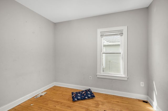 16 W 33rd Street, Minneapolis, MN 55408