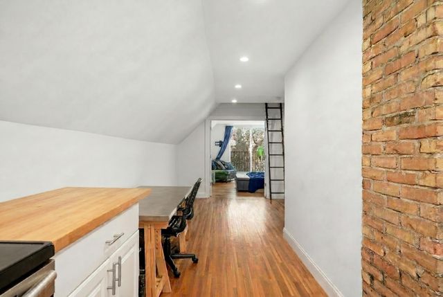 16 W 33rd Street, Minneapolis, MN 55408