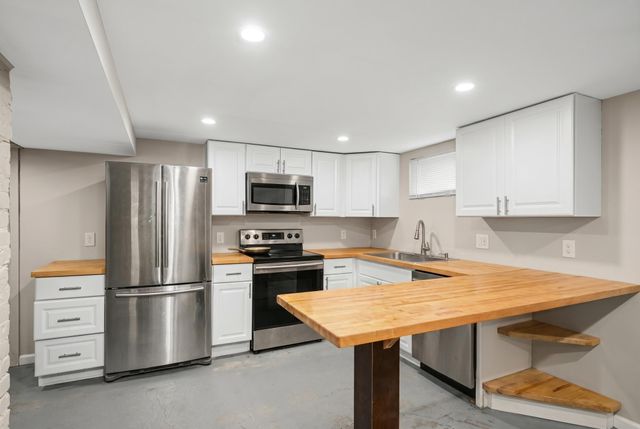 16 W 33rd Street, Minneapolis, MN 55408