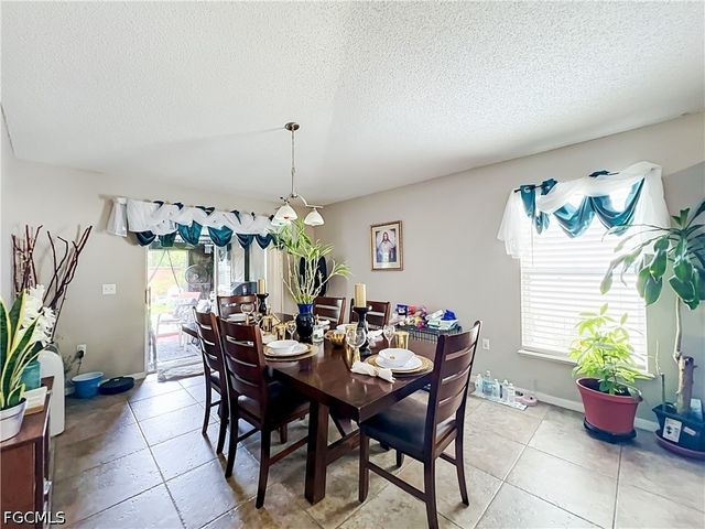 2131 Corner School DR, Orlando, FL 32820