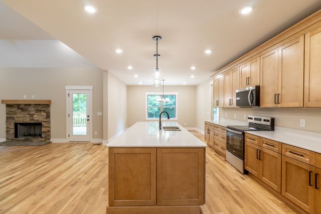 1191 Hangar Rd, Springfield, TN 37172