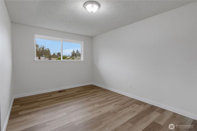 8407 S 16th Street, Tacoma, WA 98465