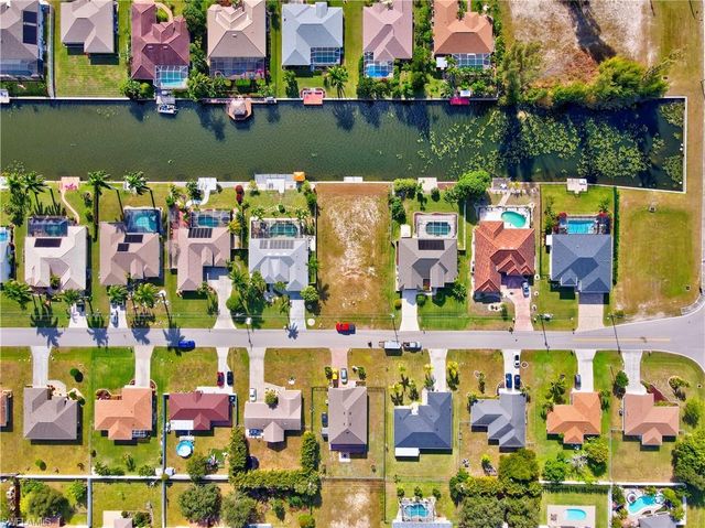 132 24th ST, Cape Coral, FL 33990