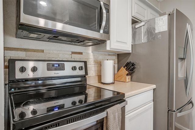 136 NW Suzanne Terrace, Burleson, TX 76028