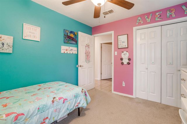 136 NW Suzanne Terrace, Burleson, TX 76028