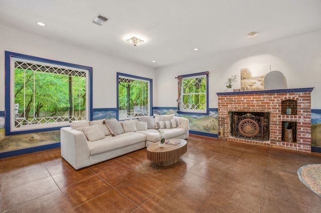 109 Mariah Drive, Weatherford, TX 76087