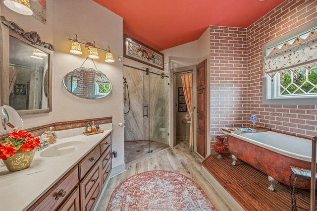 109 Mariah Drive, Weatherford, TX 76087