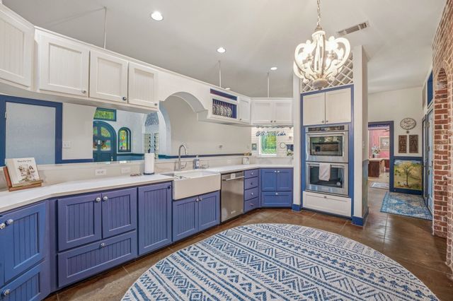 109 Mariah Drive, Weatherford, TX 76087