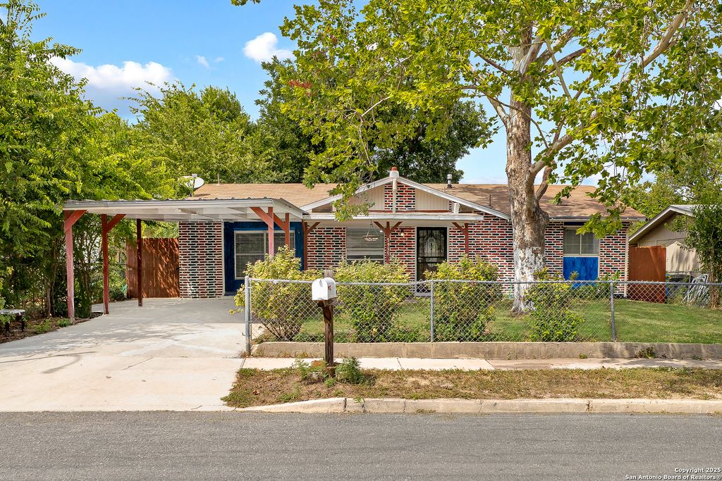 5935 Highfield, San Antonio, TX 78238