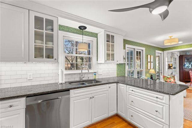 650 Nokomis Court, Winston-salem, NC 27106