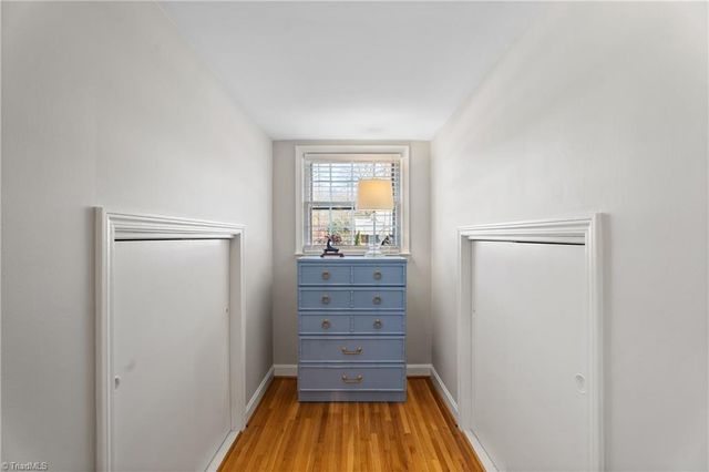 650 Nokomis Court, Winston-salem, NC 27106