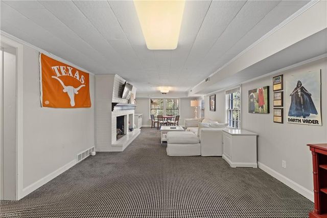 650 Nokomis Court, Winston-salem, NC 27106