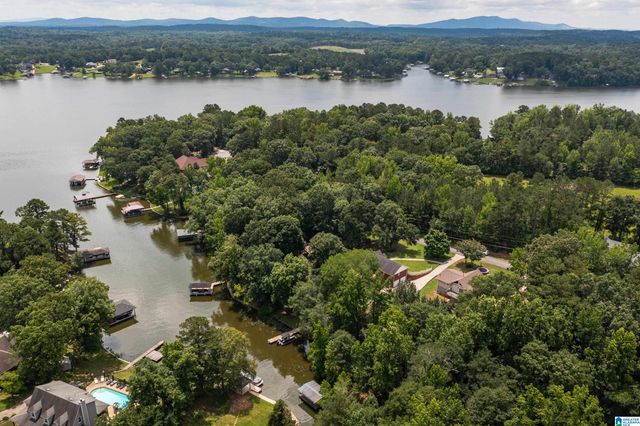 523 SEMINOLE TRAIL, Pell City, AL 35128