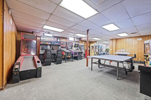 131 S Emerson Avenue 216, Montauk, NY 11954