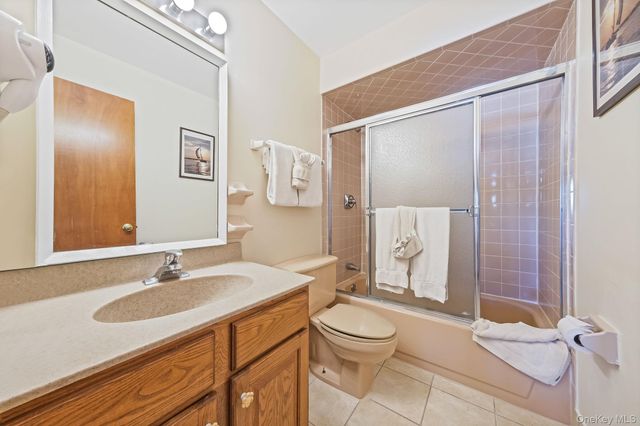 131 S Emerson Avenue 216, Montauk, NY 11954