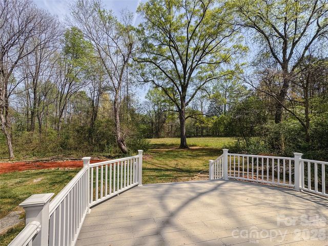 3506 Hayden Drive, Charlotte, NC 28269