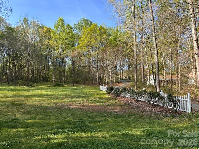 3506 Hayden Drive, Charlotte, NC 28269