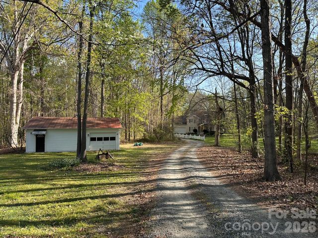 3506 Hayden Drive, Charlotte, NC 28269