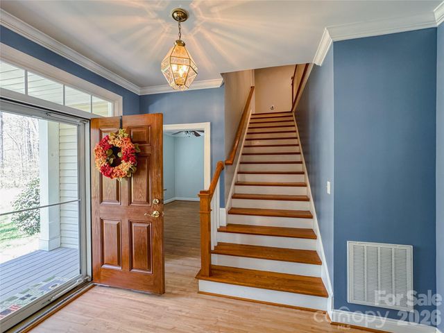 3506 Hayden Drive, Charlotte, NC 28269