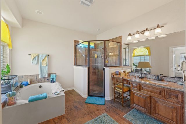 305 Fountain Creek Court, Ovilla, TX 75154