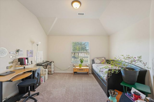 305 Fountain Creek Court, Ovilla, TX 75154