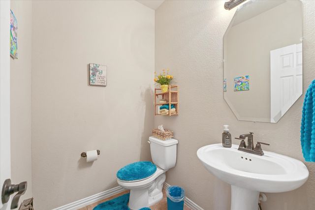 305 Fountain Creek Court, Ovilla, TX 75154