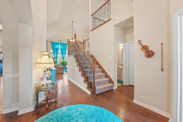 305 Fountain Creek Court, Ovilla, TX 75154