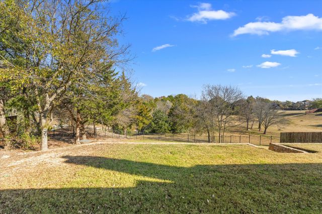 305 Fountain Creek Court, Ovilla, TX 75154