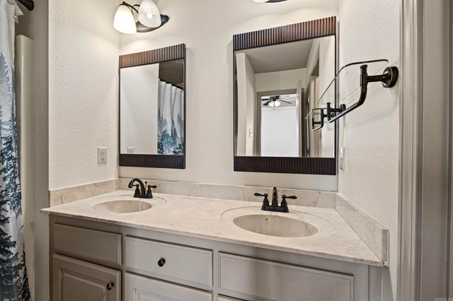 24 Magnolia Drive, Ward, AR 72176