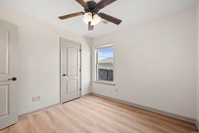 24 Magnolia Drive, Ward, AR 72176