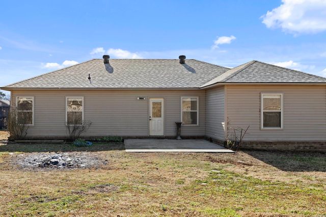 24 Magnolia Drive, Ward, AR 72176