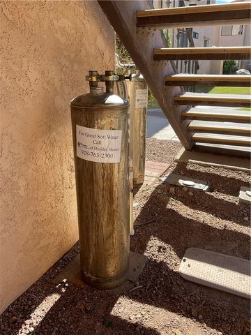 201 Riverfront Drive 18, Bullhead City, AZ 86442