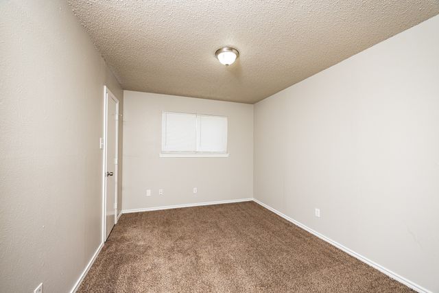 2912 Yorktown Road, Mesquite, TX 75149