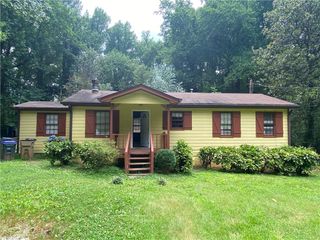 207 Hood Road NW, Lilburn, GA 30047