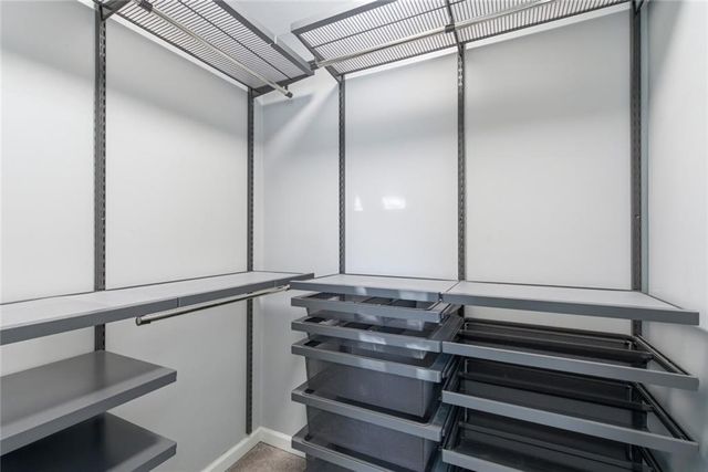 5409 W 65th Terrace, Prairie Village, KS 66202