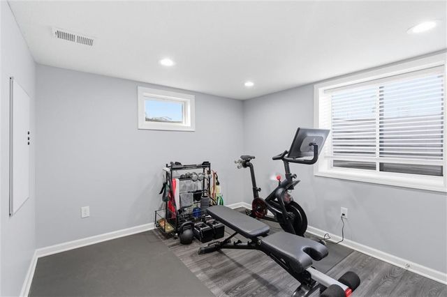 5409 W 65th Terrace, Prairie Village, KS 66202