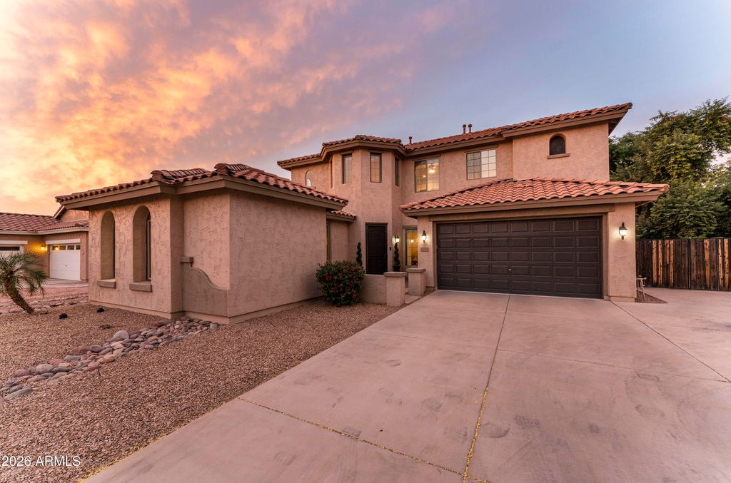 1250 E INDIGO Street, Gilbert, AZ 85298 — exterior