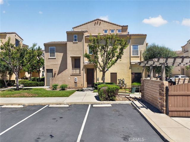 44943 Bellflower Lane 120, Temecula, CA 92592