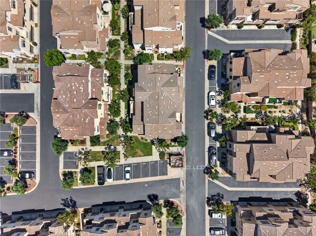 44943 Bellflower Lane 120, Temecula, CA 92592