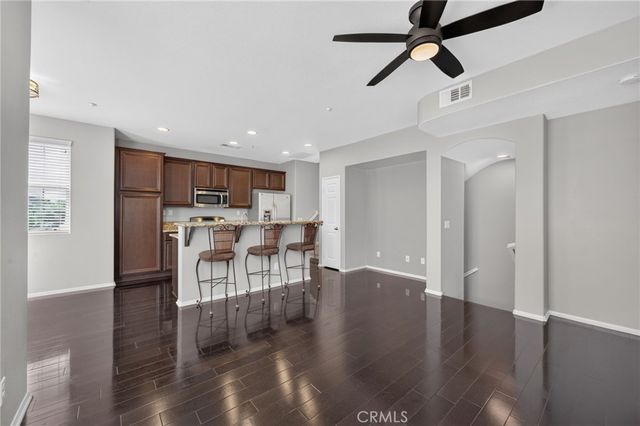 44943 Bellflower Lane 120, Temecula, CA 92592