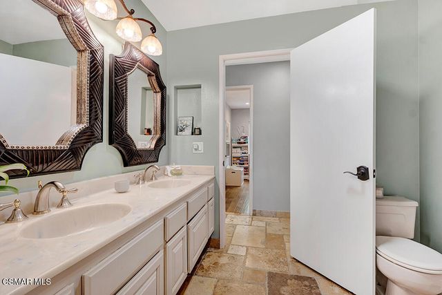 6496 Bayberry Street, Oak Park, CA 91377